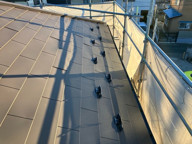 市若林区　雪止め金具取付