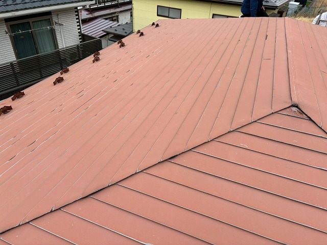 仙台市泉区　2階寄棟屋根から雨漏りしているご自宅の現地調査を実施