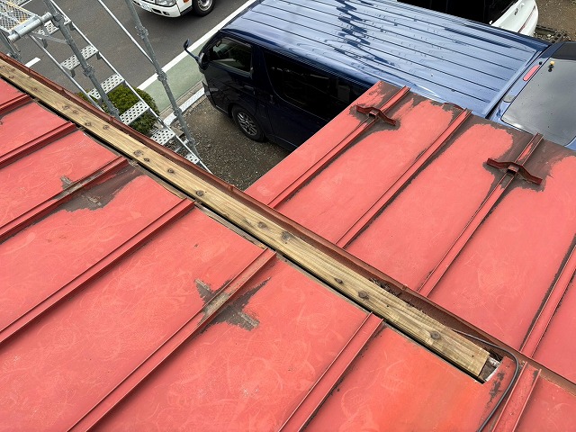 既存屋根の開口調整