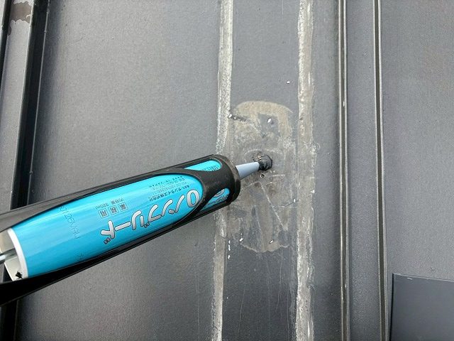 仙台市太白区 美容室 コーキング除去部分を再度穴埋め