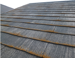 施工前:長寿命なフッ素塗料サーモアイ４Fを選択